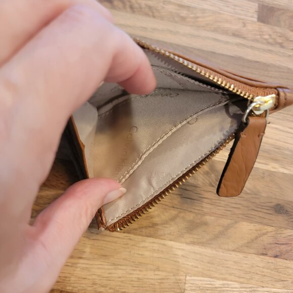 Calvin Klein Small ID/Card Case with Key Chain - Picture 8 of 11